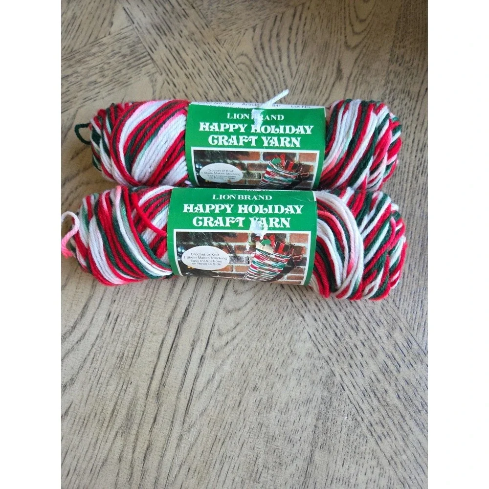 Lion Brand Yarn Happy Holiday Craft Yarn Christmas Lot Of 2 Vintage NOS 4 Ply